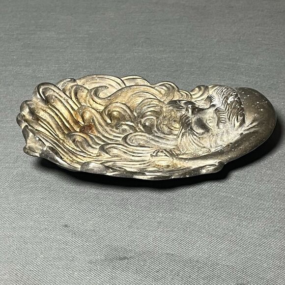 Vintage Santa Claus Candy Dish International Siler Company Silver Plated - Picture 7 of 11